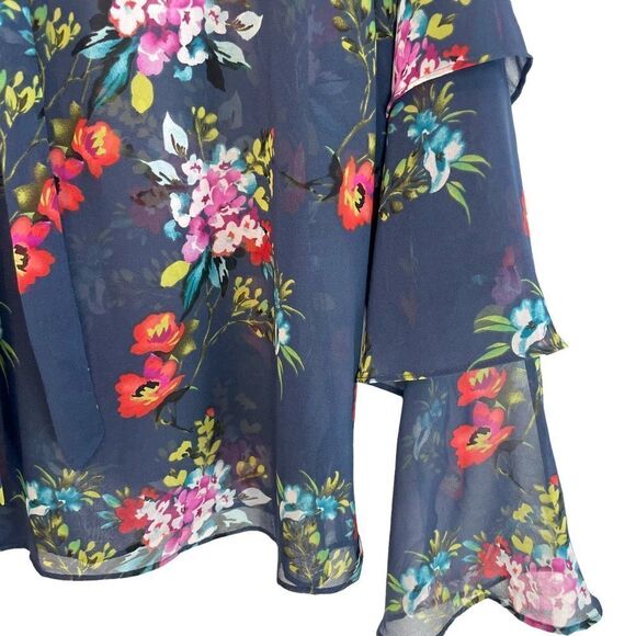 Express Floral Tiered Sleeve Semi Sheer Top - Picture 5 of 8